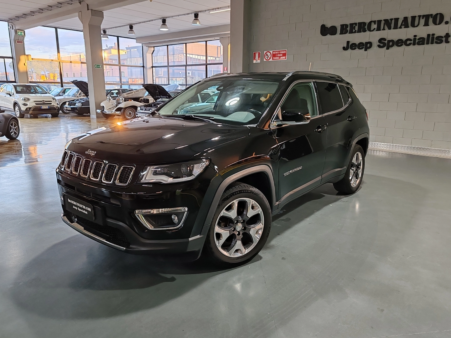 cover Jeep Compass Limited